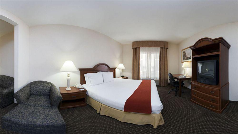Holiday Inn Express Hotel & Suites Marion By Ihg Luaran gambar