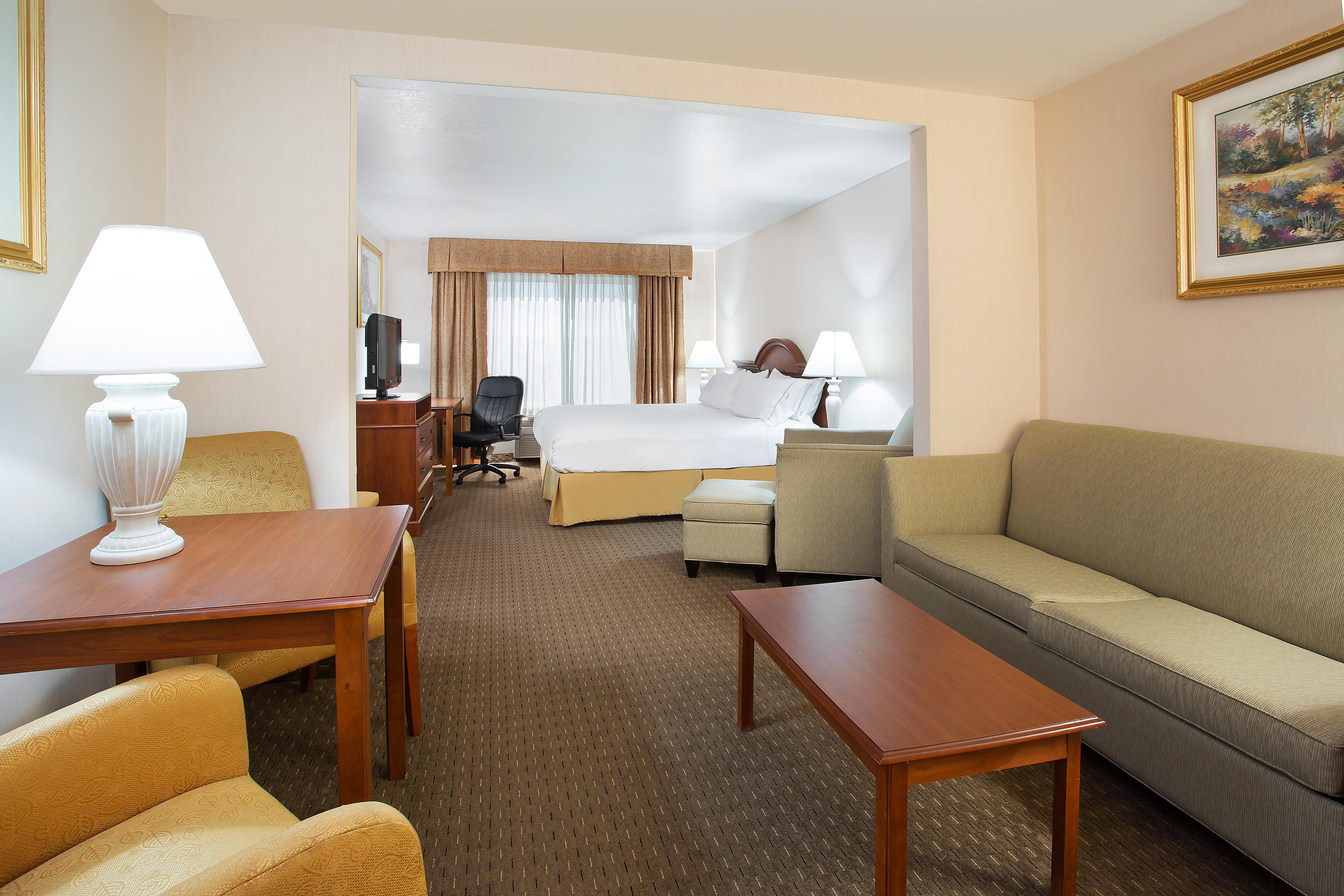 Holiday Inn Express Hotel & Suites Marion By Ihg Luaran gambar