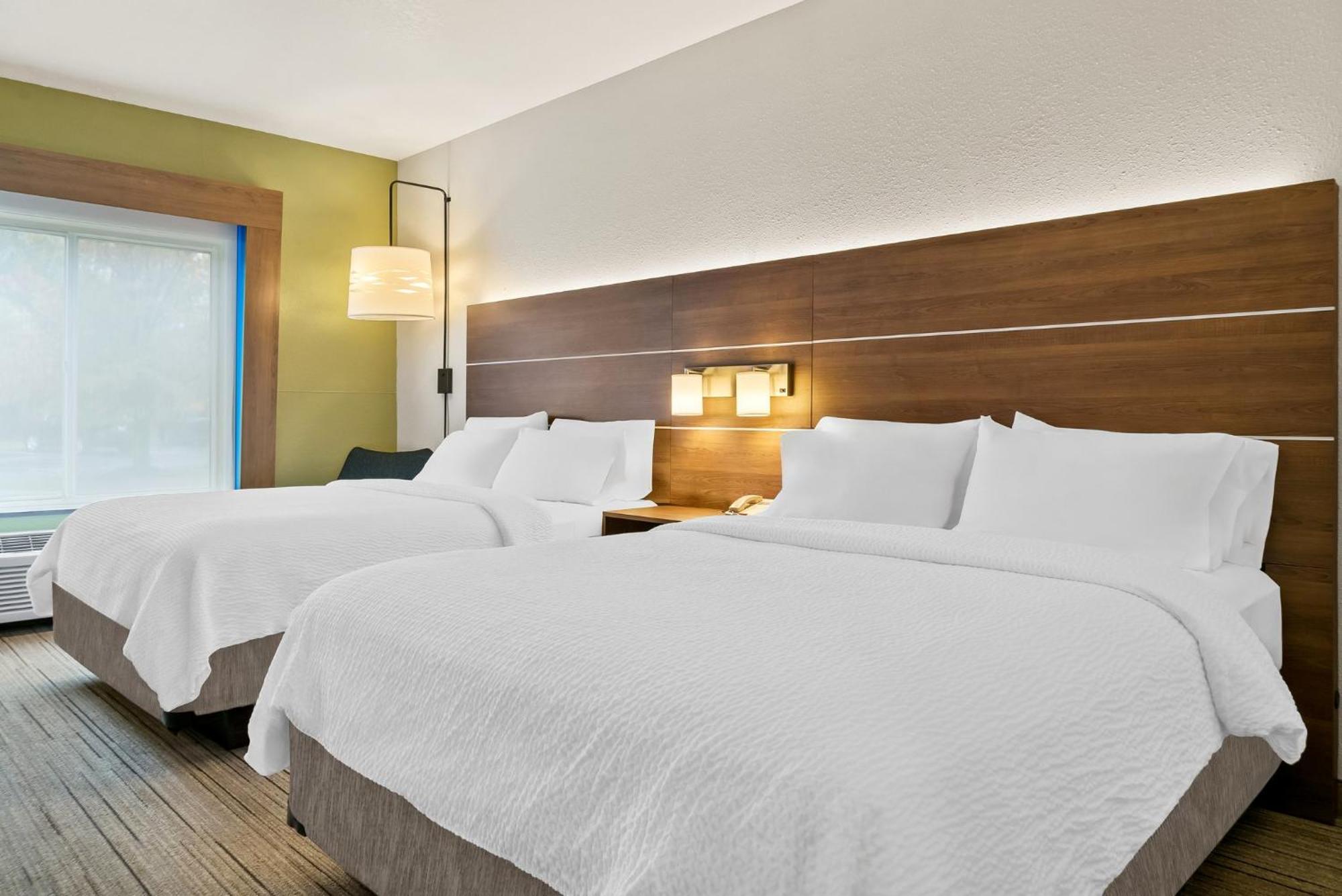Holiday Inn Express Hotel & Suites Marion By Ihg Luaran gambar
