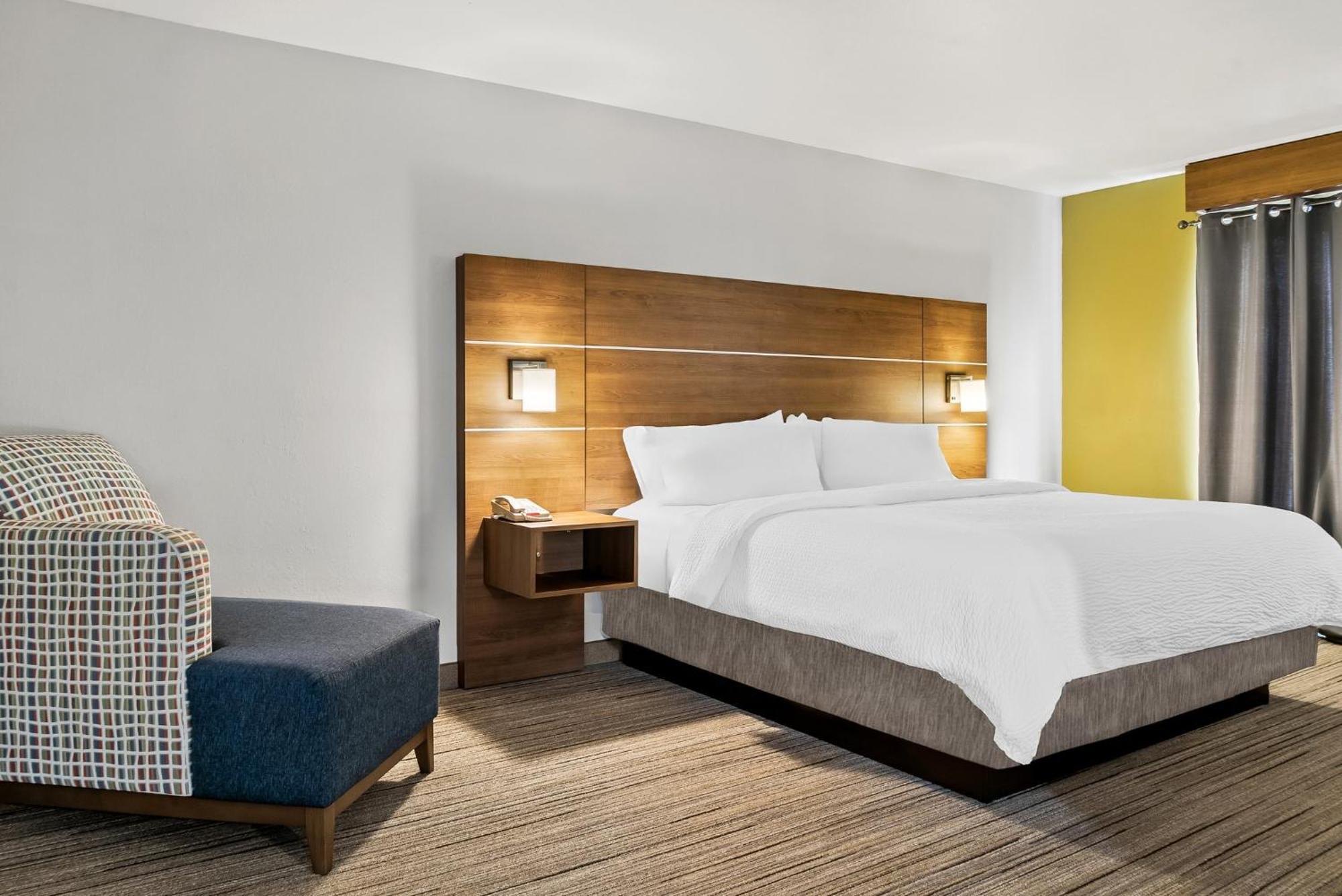 Holiday Inn Express Hotel & Suites Marion By Ihg Luaran gambar