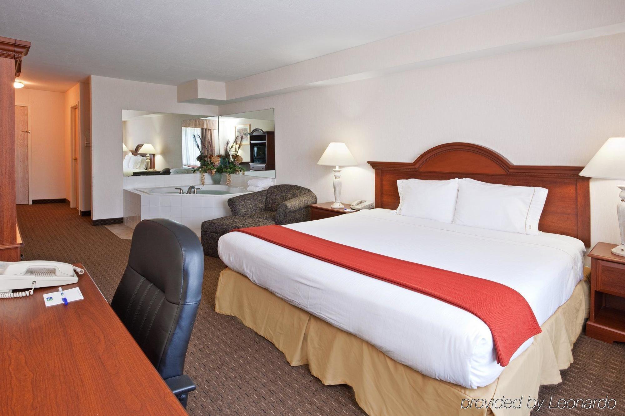 Holiday Inn Express Hotel & Suites Marion By Ihg Bilik gambar