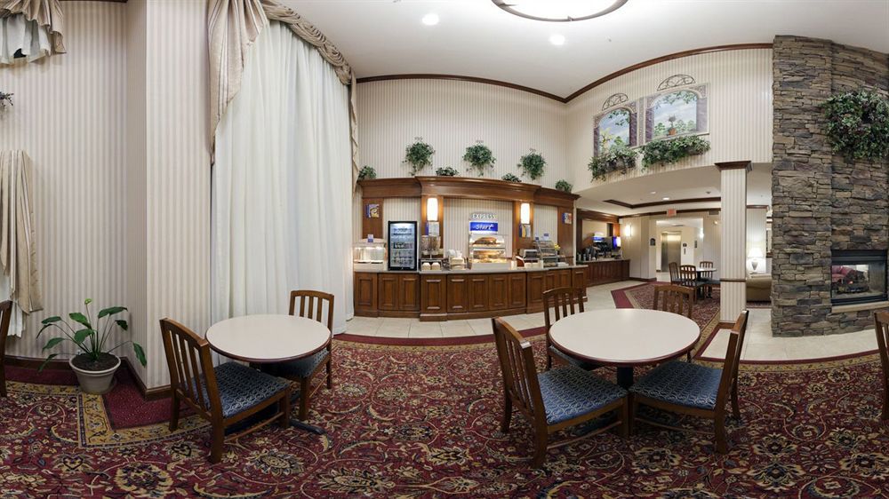 Holiday Inn Express Hotel & Suites Marion By Ihg Luaran gambar